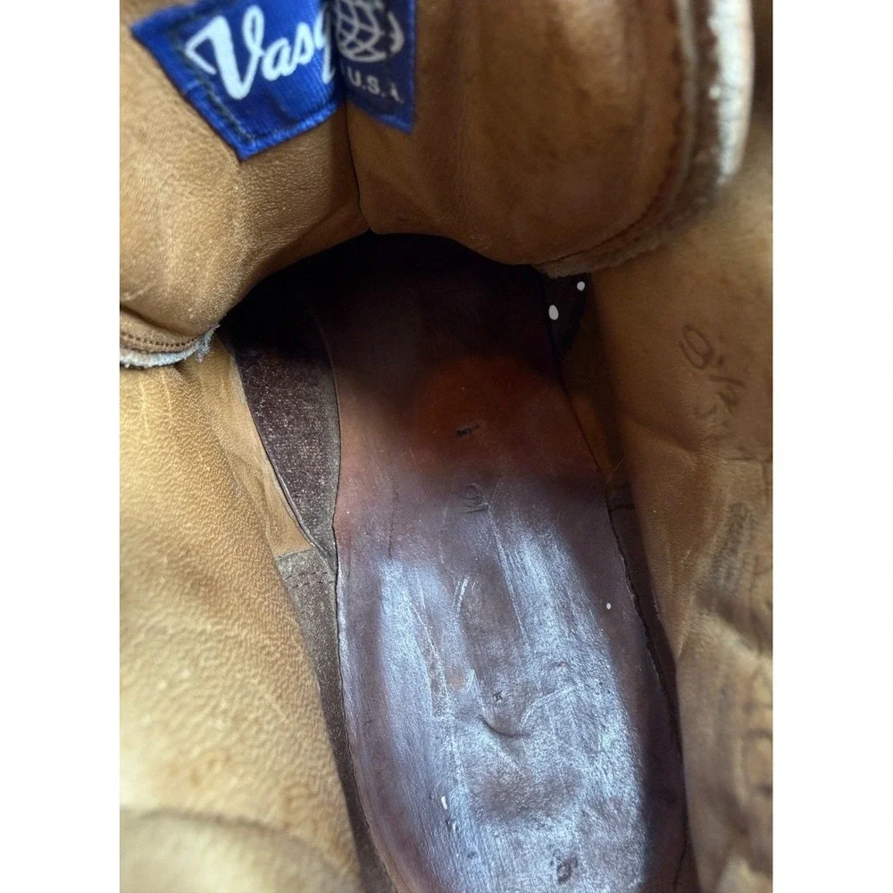 Vintage Vasque Alpine Mountain Boots Men 9.5 E Tan Mountaineering Suede USA Made